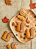 Spiced Acorn Biscuits