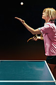 Table tennis serve