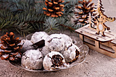 Almond and chocolate snowball cookies