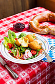 Salad with baked Camembert