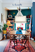 Dining room in colourful eclectic style
