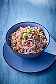 Rice with sesame seeds