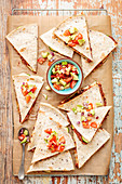 Quesadillas with red kindey beana, courgettea and avocado salsa
