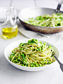 Supergreen broccoli pasta bowl