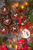 Rice Krispies mit Rentiergesichtern zu Weihnachten