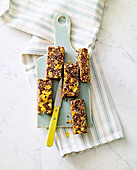 Cashew nut bars with cornflakes