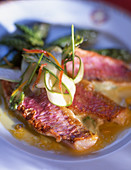 Red mullet with asparagus