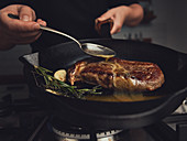 Steak aromatisieren