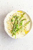 Creamy risotto with asparagus