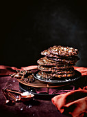 Gesalzene Schokoladen-Haferflocken-Brezel-Cookies