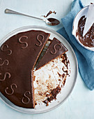 Sachertorte (chocolate cake)