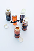 Spiced oils with pepper, mustard, chilli and anise