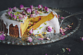 Oriental spice cake with rosewater and saffron