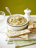 Red onion and indian spiced houmous