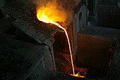 Molten steel