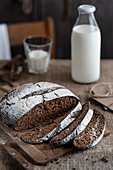 Wholemeal bread and milk