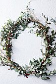 Decorative wintry wreath of leaves