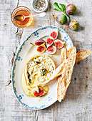 Baked camembert with fresh figs and honey