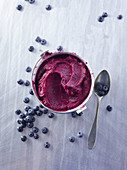 Blaubeer-Lavendel-Sorbet