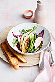 Radicchio with chicory, green beans and red wine shallots