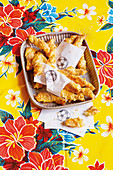 Puff pastry cheese sticks (football evening)