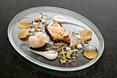 Quince and chestnut bread, quince granité and crumble