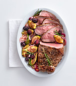 Roast beef with balsamic fruits