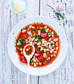 Tomato soup with beans and courgette