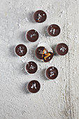 Sugar-free peanut butter pralines with sea salt