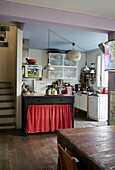 Vintage-style kitchen made of different elements