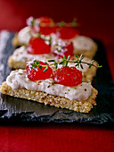 Savory biscuits with goat’s cheese cream and candied fruits (Morocco)