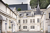 Schlossgebäude Château Bouvet Ladubay, Saumur, Loire, Frankreich
