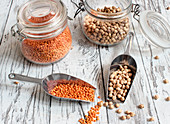 Red lentils and chickpeas
