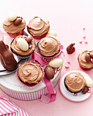 Quick-mix chocolate cupcakes
