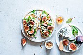 Croissants with figs, blue cheese and pine nuts