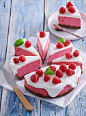 Baked raspberry cheesecake