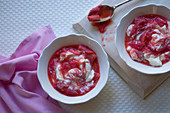 Rhubarb yoghurt