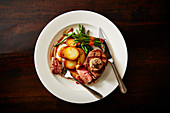 Fillet of beef Rossini with fried potatoes and green beans