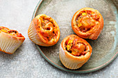 Pizza buns with ham