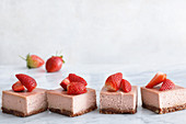 Vegan strawberry cheesecake bites