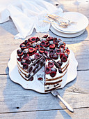 Poppyseed cherry cake