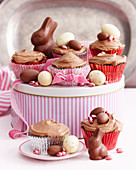 Schokoladen-Cupcakes mit Osterdeko