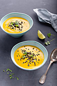 Turmeric and coconut soup with lentils