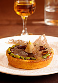 Chocolate and pear tartlets