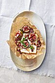 Sheep's cheese parcels with figs and nuts