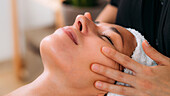 Ayurveda face massage