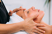 Ayurvedic facial massage