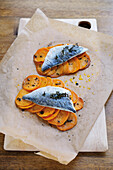 Bream fillets with oven-roasted sweet potatoes