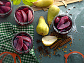 Preserved mulled pears