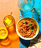 BBQ-Muhammara mit Aubergine und Paprika